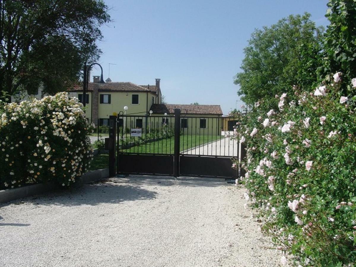 Particolari Del Brenta Apartman Oriago Di Mira Kültér fotó